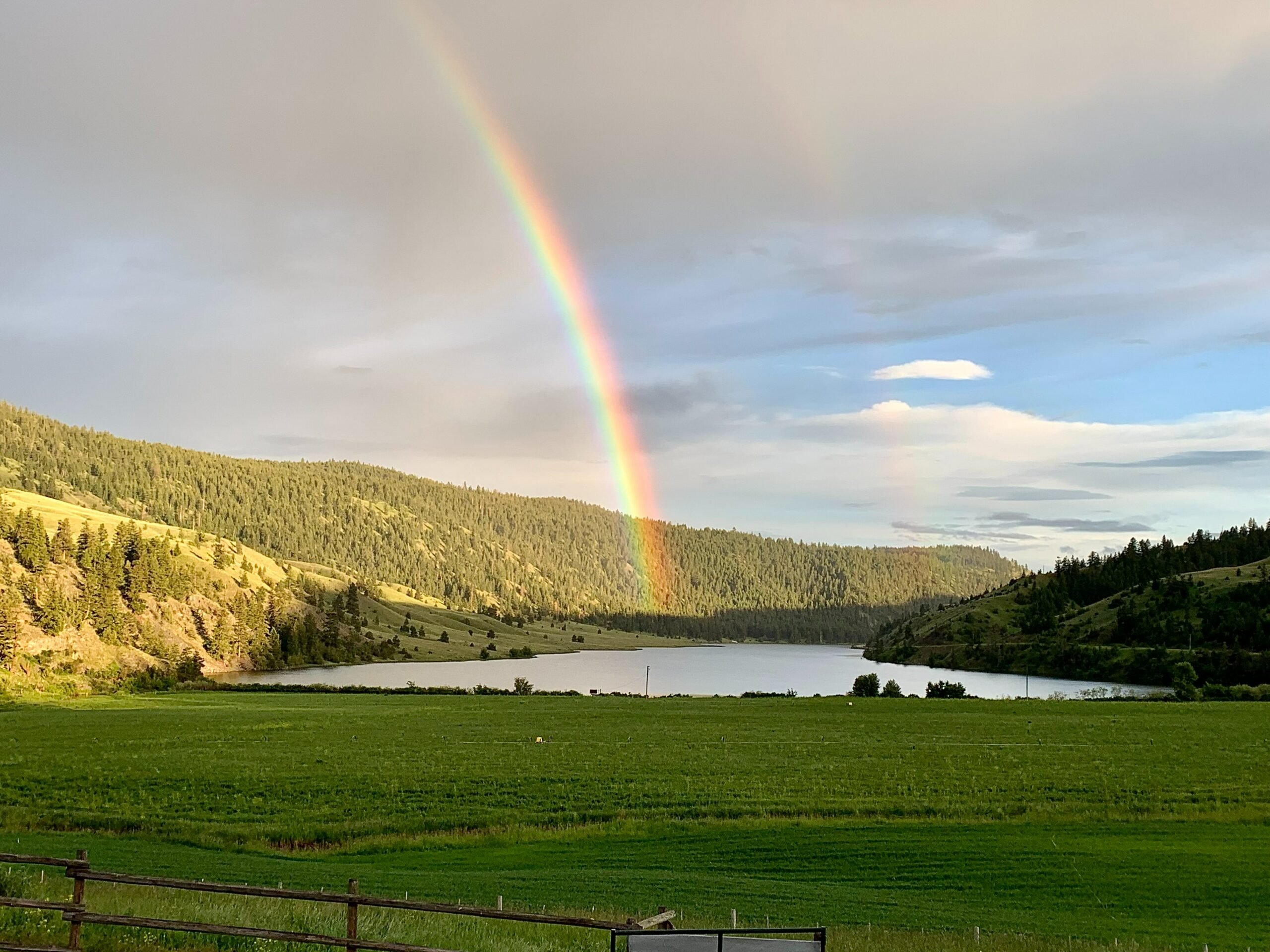 Smythe-location-Kamloops-view-rainbow-and-lake